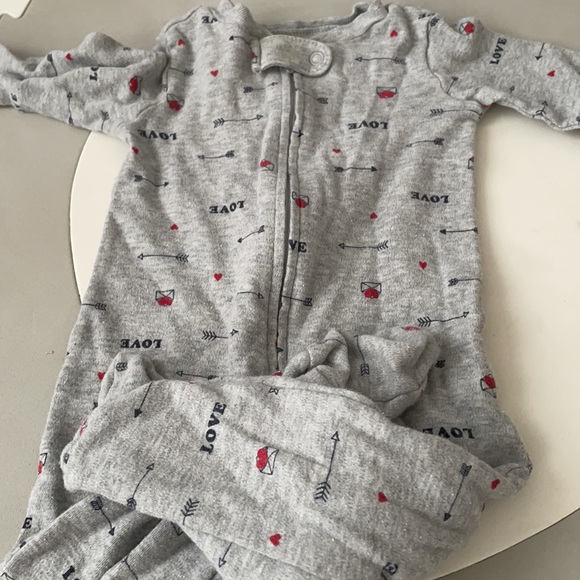 Softest footsie pajamas bundle 9M - Picture 5 of 7